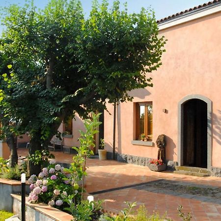 La Corte Di Bafe B&B "Slow Life" Zafferana Etnea Exterior foto