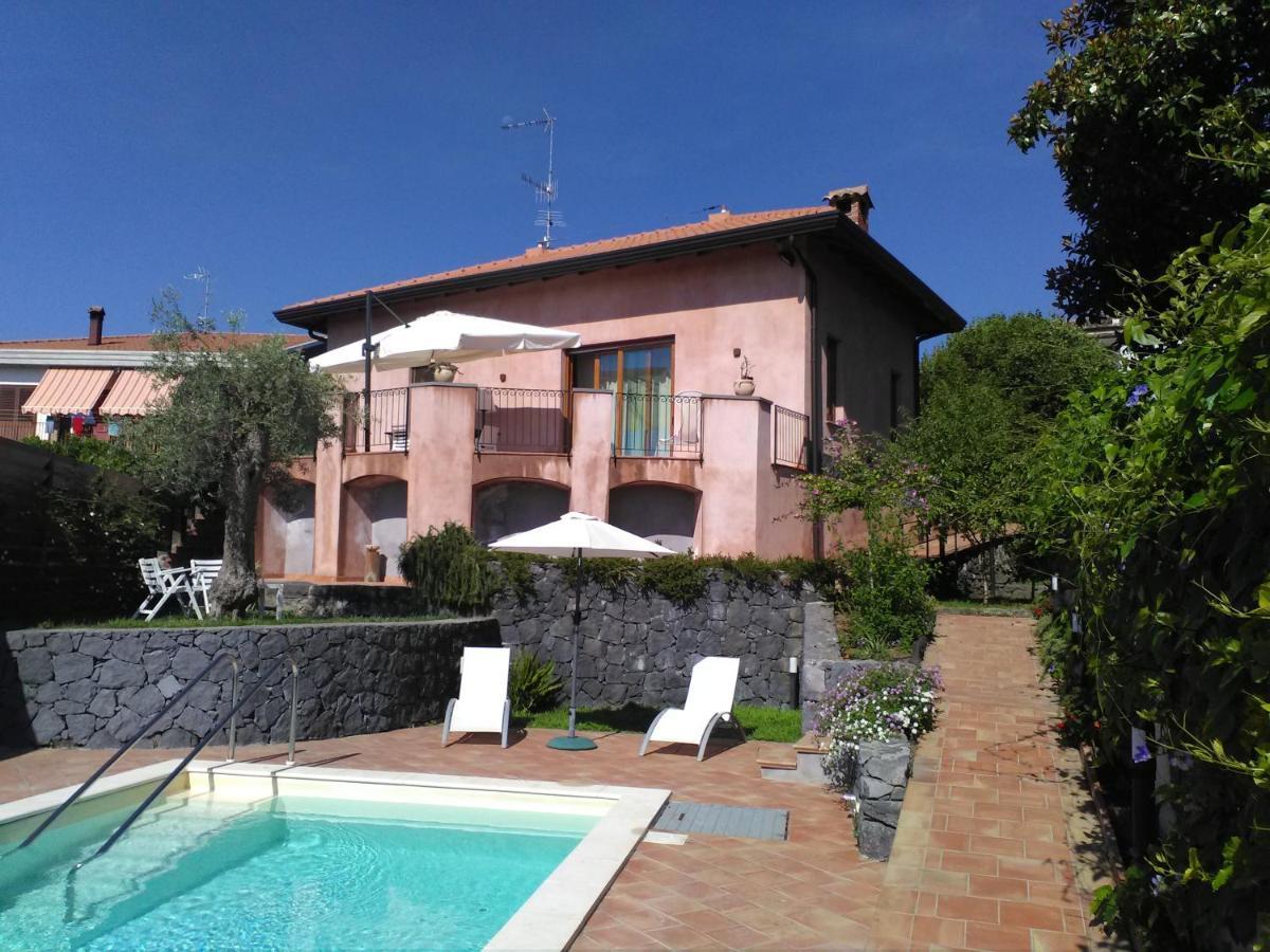 La Corte Di Bafe B&B "Slow Life" Zafferana Etnea Exterior foto